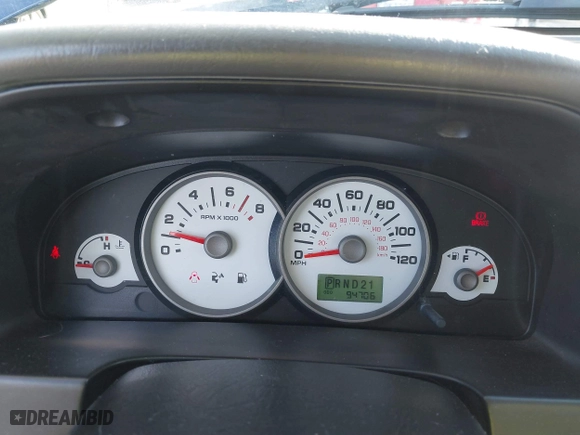2006 Ford Escape XLS with VIN 1FMYU92Z36KC28266, listed as a IAAI auction lot 41744961 with 94,706 mi miles. Bid and sale history available at carsss.com. Image 7.
