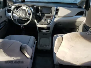 2018 Toyota Sienna L with VIN 5TDZZ3DC5JS944216, listed as a Copart auction lot 42262675 with 163,078 mi miles and Clean Title. Bid and sale history available at DreamBid. Image 8.