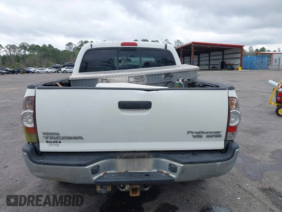 2011 Toyota Tacoma PreRunner with VIN 3TMJU4GN0BM110662, listed as a IAAI auction lot 41761065 with 237,068 mi miles and . Bid and sale history available at DreamBid. Image 16.