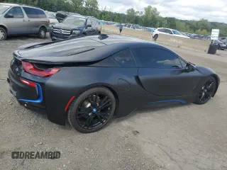 2016 BMW i8 z VIN WBY2Z2C53GV675984, wystawiony jako Copart lot #68881064 z przebiegiem 49 839 mil mil oraz Szkoda całkowita • Salvage title. Historia ofert i sprzedaży dostępna na DreamBid. Obrazek 3.