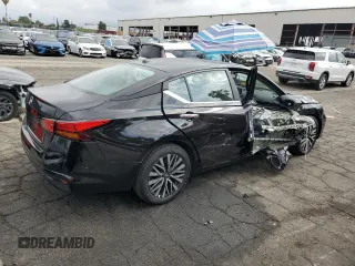 2025 Nissan Altima SV with VIN 1N4BL4DV1SN362587, listed as a Copart auction lot 54373685 with 4,875 mi miles and Clean Title. Bid and sale history available at DreamBid. Image 3.