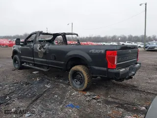 2022 Ford Super Duty F-250 SRW XL with VIN 1FT7W2BN9NEG31907, listed as a IAAI auction lot 41554057 with 1 mi miles. Bid and sale history available at carsss.com. Image 3.
