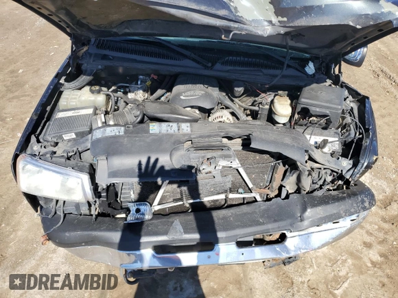 2003 Chevrolet Silverado 1500 with VIN 2GCEK19T731311968, listed as a Copart auction lot 46598115 with 375,441 mi miles and Clean Title. Bid and sale history available at carsss.com. Image 12.