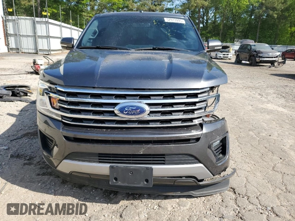 2018 Ford Expedition XLT with VIN 1FMJU1HT1JEA26958, listed as a Copart auction lot 52913995 with 77,790 mi miles and Salvage title. Bid and sale history available at DreamBid. Image 5.