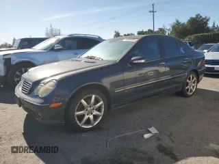 2003 Mercedes-Benz C 230/260/280/320 with VIN WDBRF64J23F402131, listed as a Copart auction lot 44803385 with 194,202 mi miles and Clean Title. Bid and sale history available at DreamBid. Image 1.