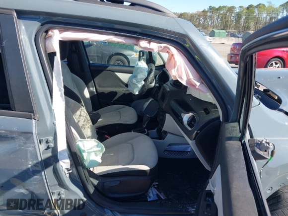 2018 Jeep Renegade Altitude с VIN ZACCJABB0JPH31702, выставлен на аукционе IAAI как лот 41801693 с пробегом 75 431 миль миль и . История ставок и продаж доступна на DreamBid. Изображение 5.