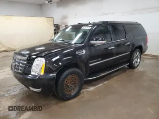 2013 Cadillac Escalade ESV Luxury с VIN 1GYS4HEF8DR187587, выставлен на аукционе Copart как лот 51531875 с пробегом 205 758 миль миль и Чистый • Clean title. История ставок и продаж доступна на DreamBid. Изображение 1.