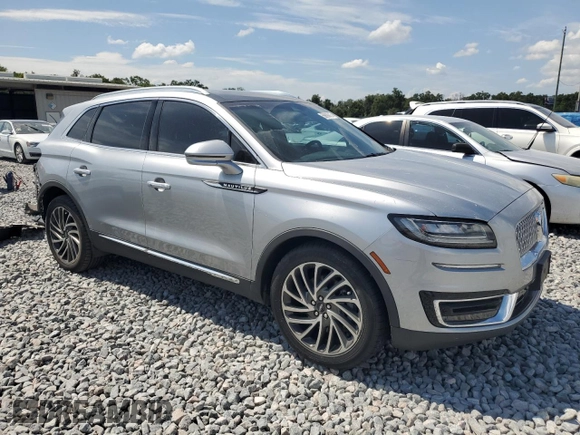 2020 Lincoln Nautilus Reserve with VIN 2LMPJ6K98LBL26528, listed as a Copart auction lot 59890615 with 84,667 mi miles and Salvage title. Bid and sale history available at DreamBid. Image 4.