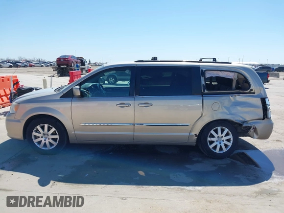 2012 Chrysler Town & Country Touring with VIN 2C4RC1BG7CR345261, listed as a IAAI auction lot 41777203 with 158,732 mi miles. Bid and sale history available at carsss.com. Image 14.