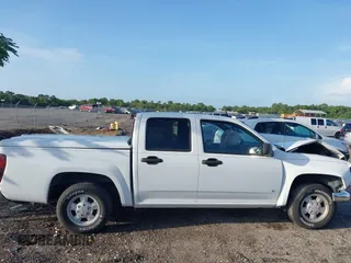2008 GMC Canyon SLE1 with VIN 1GTCS13E388170841, listed as a IAAI auction lot 39941999 with 133,677 mi miles and . Bid and sale history available at DreamBid. Image 13.