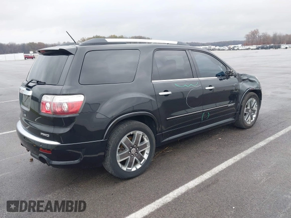 2012 GMC Acadia Denali with VIN 1GKKVTED1CJ330479, listed as a IAAI auction lot 40865663 with 215,430 mi miles. Bid and sale history available at carsss.com. Image 4.