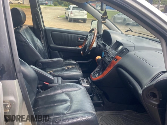 2003 Lexus RX 300 with VIN JTJGF10U430161054, listed as a Copart auction lot 73545774 with 259,698 mi miles and Clean Title. Bid and sale history available at carsss.com. Image 5.