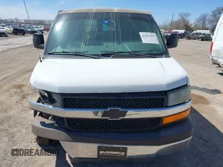 2014 Chevrolet Express Passenger LT с VIN 1GAZG1FG6E1181922, выставлен на аукционе IAAI как лот 41807855 с пробегом 42 907 миль миль и . История ставок и продаж доступна на DreamBid. Изображение 12.