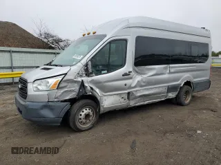 2015 Ford Transit XL z VIN 1FBVU4XG3FKA36240, wystawiony jako Copart lot #49159275 z przebiegiem 123 852 mil mil oraz Szkody całkowita. Historia ofert i sprzedaży dostępna na DreamBid. Obrazek 1.