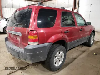 2005 Ford Escape XLT with VIN 1FMYU93175KD62706, listed as a Copart auction lot 44942134 with 0 mi miles and Salvage Title. Bid and sale history available at carsss.com. Image 4.