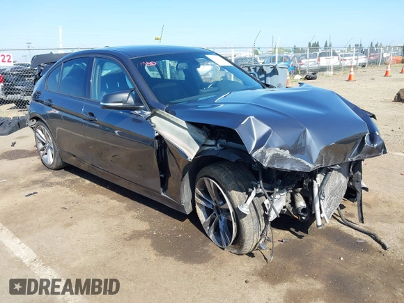 2015 BMW 3 Series 328i с VIN WBA3C1C52FP852509, выставлен на аукционе IAAI как лот 42164622 с пробегом Не указан миль и . История ставок и продаж доступна на DreamBid. Изображение 1.