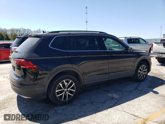 2019 Volkswagen Tiguan SE with VIN 3VV3B7AX8KM190398, listed as a Copart auction lot 53131985 with 75,805 mi miles and Salvage Title. Bid and sale history available at DreamBid. Image 3.