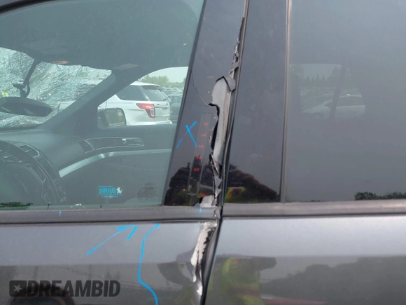 2017 Ford Explorer XLT with VIN 1FM5K7DH0HGE34667, listed as a IAAI auction lot 42401293 with 149,253 mi miles and . Bid and sale history available at DreamBid. Image 17.