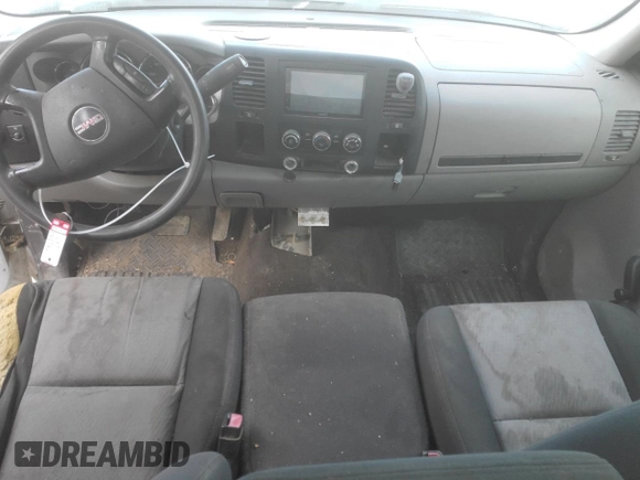 2007 GMC Sierra 1500 with VIN 1GTHC24KX7E575060, listed as a Copart auction lot 74612144 with Not Provided miles and Salvage Title. Bid and sale history available at DreamBid. Image 8.