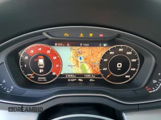 2020 Audi SQ5 Prestige with VIN WA1C4AFY3L2075203, listed as a Copart auction lot 71441424 with 23,682 mi miles and Salvage Title. Bid and sale history available at DreamBid. Image 9.
