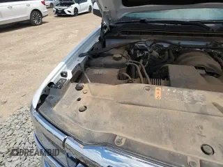 2018 Chevrolet Silverado 1500 LT z VIN 1GCRCREH5JZ291559, wystawiony jako Copart lot #62275965 z przebiegiem 108 529 mil mil oraz Czysty tytuł • Clean title. Historia ofert i sprzedaży dostępna na DreamBid. Obrazek 13.