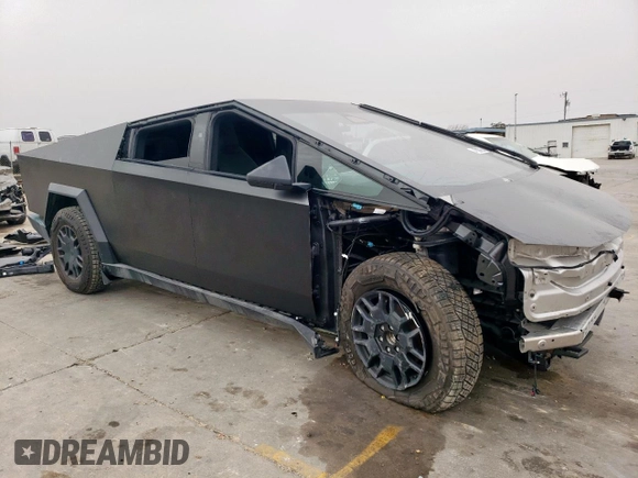 2024 Tesla Cybertruck with VIN 7G2CEHED3RA021099, listed as a Copart auction lot 47808765 with 0 mi miles and Salvage Title. Bid and sale history available at carsss.com. Image 4.