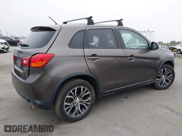 2016 Mitsubishi Outlander Sport 2.4 SE with VIN JA4AP3AW0GZ046433, listed as a IAAI auction lot 40604537 with 118,736 mi miles. Bid and sale history available at carsss.com. Image 4.