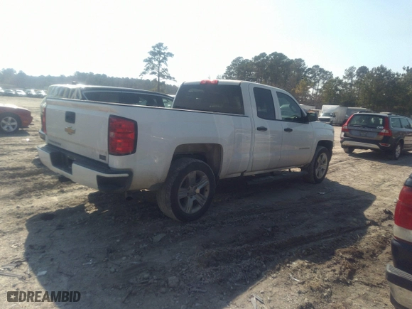 2018 Chevrolet Silverado 1500 Custom with VIN 1GCRCPEC2JZ354500, listed as a IAAI auction lot 41640015 with 87,376 mi miles. Bid and sale history available at carsss.com. Image 4.