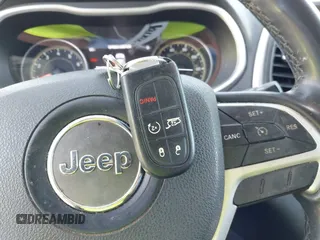 2015 Jeep Cherokee Trailhawk с VIN 1C4PJMBS2FW500538, выставлен на аукционе IAAI как лот 42000591 с пробегом 163 035 миль миль и . История ставок и продаж доступна на DreamBid. Изображение 11.