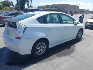 2010 Toyota Prius II with VIN JTDKN3DU4A1228278, listed as a IAAI auction lot 42147858 with 125,797 mi miles. Bid and sale history available at carsss.com. Image 4.
