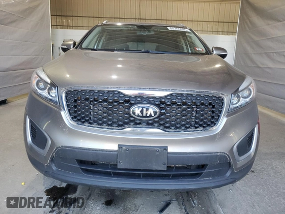 2016 Kia Sorento LX with VIN 5XYPGDA5XGG172116, listed as a Copart auction lot 65265095 with 120,025 mi miles and Clean title. Bid and sale history available at DreamBid. Image 5.