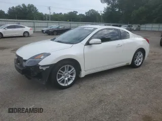 2008 Nissan Altima SE z VIN 1N4BL24E28C216417, wystawiony jako Copart lot #60782125 z przebiegiem 143 643 mil mil oraz Czysty tytuł • Clean title. Historia ofert i sprzedaży dostępna na DreamBid. Obrazek 1.