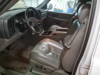 2005 GMC Yukon SLT with VIN 1GKEK13TX5R118933, listed as a Copart auction lot 87057744 with 213,900 mi miles and Salvage Title. Bid and sale history available at carsss.com. Image 7.