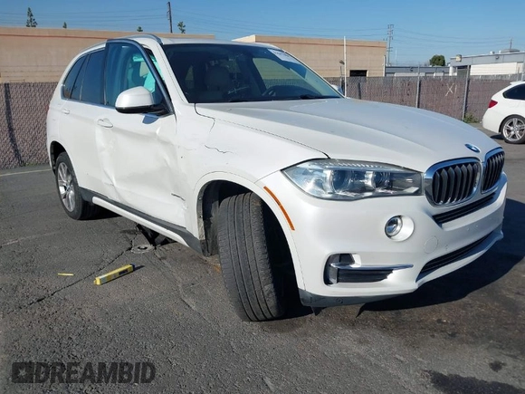 2014 BMW X5 sDrive35i with VIN 5UXKR2C54E0C01376, listed as a IAAI auction lot 41647680 with 50,941 mi miles. Bid and sale history available at carsss.com. Image 1.