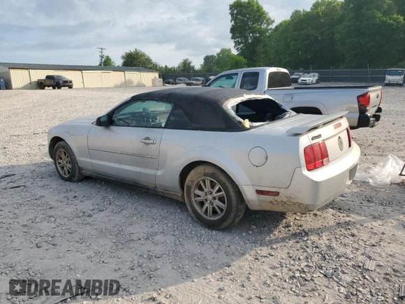 2006 Ford Mustang Standard with VIN 1ZVFT84N065226215, listed as a Copart auction lot 55126545 with 193,245 mi miles and Clean Title. Bid and sale history available at carsss.com. Image 2.