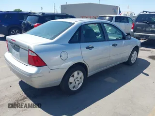 2007 Ford Focus S with VIN 1FAFP34N97W131230, listed as a IAAI auction lot 42661651 with 221,807 mi miles and . Bid and sale history available at DreamBid. Image 4.