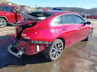 2018 Chevrolet Malibu LT with VIN 1G1ZD5ST1JF165398, listed as a IAAI auction lot 41785400 with 64,884 mi miles. Bid and sale history available at carsss.com. Image 4.