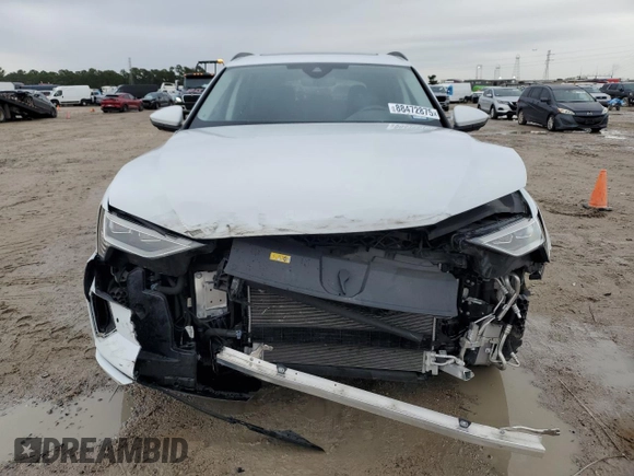 2023 Audi e-tron Premium Plus with VIN WA1LAAGE4PB011657, listed as a Copart auction lot 88472875 with 15,640 mi miles and Salvage title. Bid and sale history available at DreamBid. Image 5.