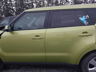 2019 Kia Soul with VIN KNDJN2A29K7921581, listed as a IAAI auction lot 41976574 with 66,816 mi miles. Bid and sale history available at carsss.com. Image 15.