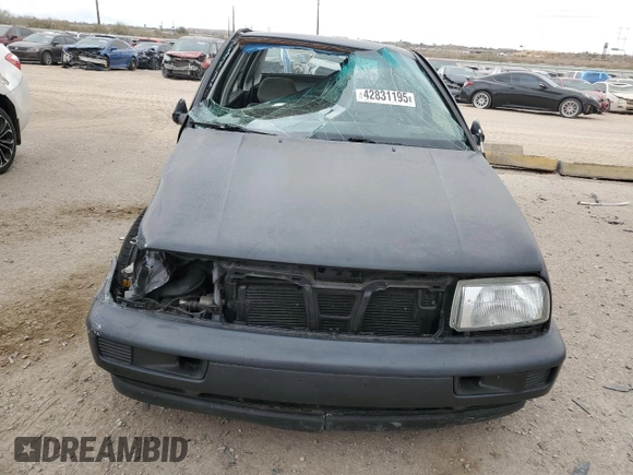 1996 Volkswagen Jetta с VIN 3VWRA81H5TM069238, выставлен на аукционе Copart как лот 42831195 с пробегом 226 935 миль миль и Списание • Salvage title. История ставок и продаж доступна на DreamBid. Изображение 5.