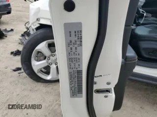 2020 Jeep Compass Latitude with VIN 3C4NJDBB1LT112466, listed as a Copart auction lot 57363495 with 40,155 mi miles and Salvage title. Bid and sale history available at DreamBid. Image 13.