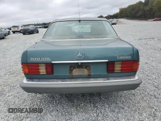 1987 Mercedes-Benz 300 SDL with VIN WDBCB25D1HA325145, listed as a Copart auction lot 79363214 with 164,882 mi miles and Non Repairable. Bid and sale history available at carsss.com. Image 6.