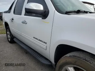 2012 Chevrolet Avalanche LT with VIN 3GNMCFE07CG132264, listed as a Copart auction lot 75138174 with 0 mi miles and Salvage Title. Bid and sale history available at carsss.com. Image 12.