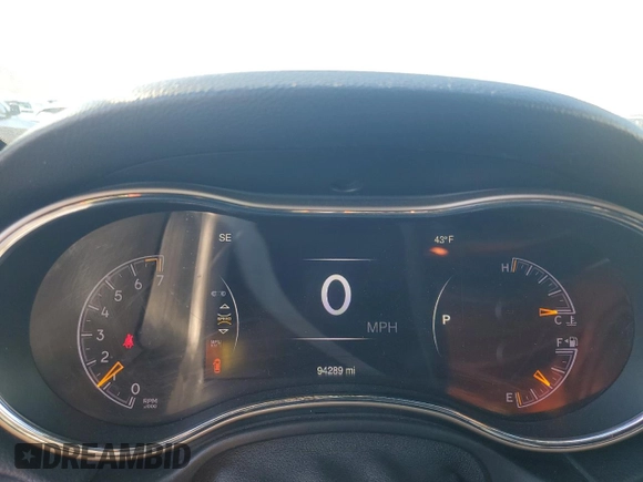 2015 Jeep Grand Cherokee Limited with VIN 1C4RJFBGXFC785555, listed as a Copart auction lot 83031334 with 94,289 mi miles and Salvage Title. Bid and sale history available at carsss.com. Image 9.