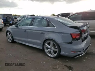 2018 Audi RS 3 z VIN WUABWGFF5J1902427, wystawiony jako Copart lot #67973714 z przebiegiem 27 864 mil mil oraz Szkoda całkowita • Salvage title. Historia ofert i sprzedaży dostępna na DreamBid. Obrazek 2.