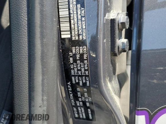 2022 Jeep Renegade Latitude with VIN ZACNJDB11NPN60155, listed as a Copart auction lot 50486635 with 140,298 mi miles and Salvage title. Bid and sale history available at DreamBid. Image 13.