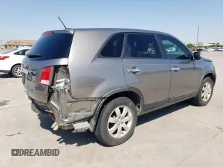 2011 Kia Sorento LX with VIN 5XYKT3A1XBG144869, listed as a Copart auction lot 52921865 with 186,896 mi miles and Salvage Title. Bid and sale history available at carsss.com. Image 3.