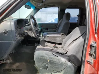 2001 Chevrolet Silverado 1500 LS with VIN 2GCEC19T211348811, listed as a Copart auction lot 45235035 with 264,746 mi miles and Salvage Title. Bid and sale history available at carsss.com. Image 7.