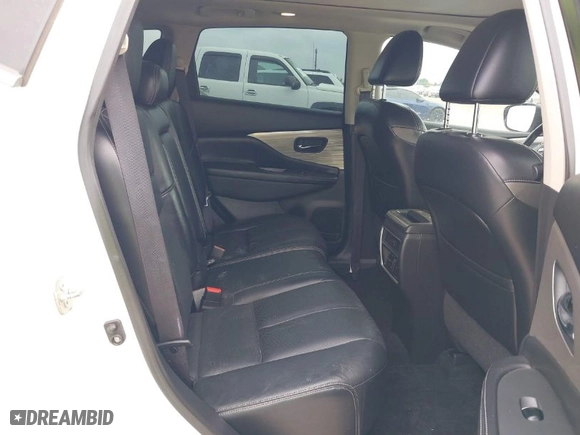 2015 Nissan Murano SL with VIN 5N1AZ2MG3FN200147, listed as a IAAI auction lot 42082639 with 165,407 mi miles. Bid and sale history available at carsss.com. Image 8.