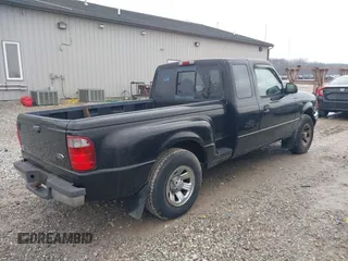2002 Ford Ranger XL with VIN 1FTYR14V02PB29354, listed as a IAAI auction lot 41692895 with 195,327 mi miles. Bid and sale history available at carsss.com. Image 4.